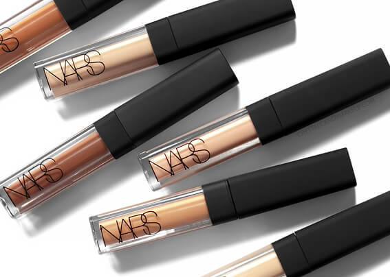 Nars Radiant creamy concealer คอนซีลเลอร์เนื้อครีมอณูเม็ดสีเข้มข้น ให้การปกปิดริ้วรอยและจุดด่างดำได้อย่างแนบเนียน